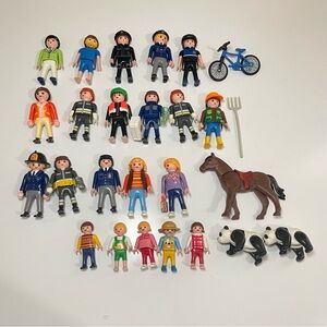 Vintage Playmobil Geobra Figures Lot Of 26 Pieces‎